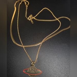 Gucci Gold Pendant Necklace. Atolea 18kt Gold PVD , Stainless Stell Chain.